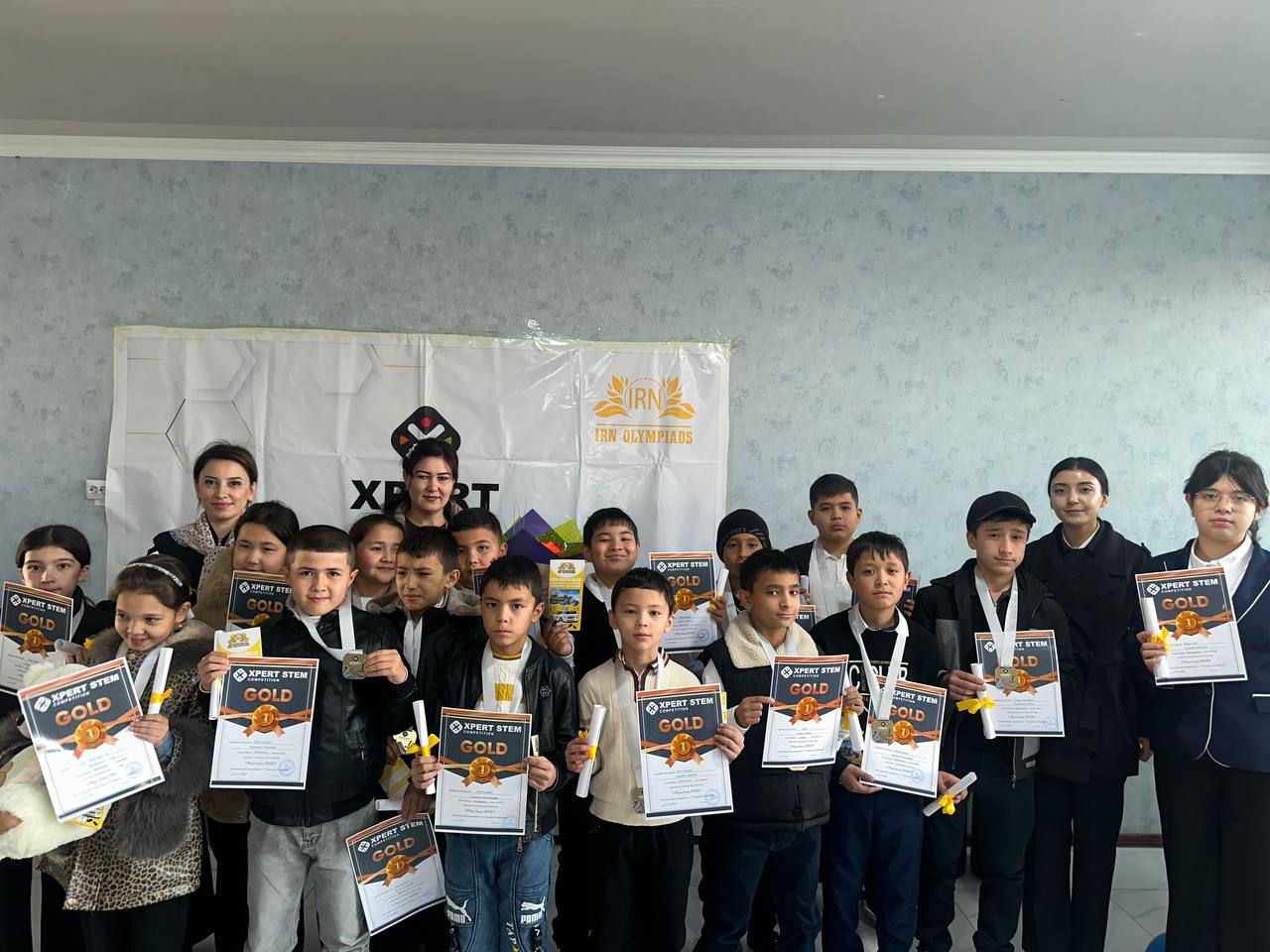 Heritage gold ring collection